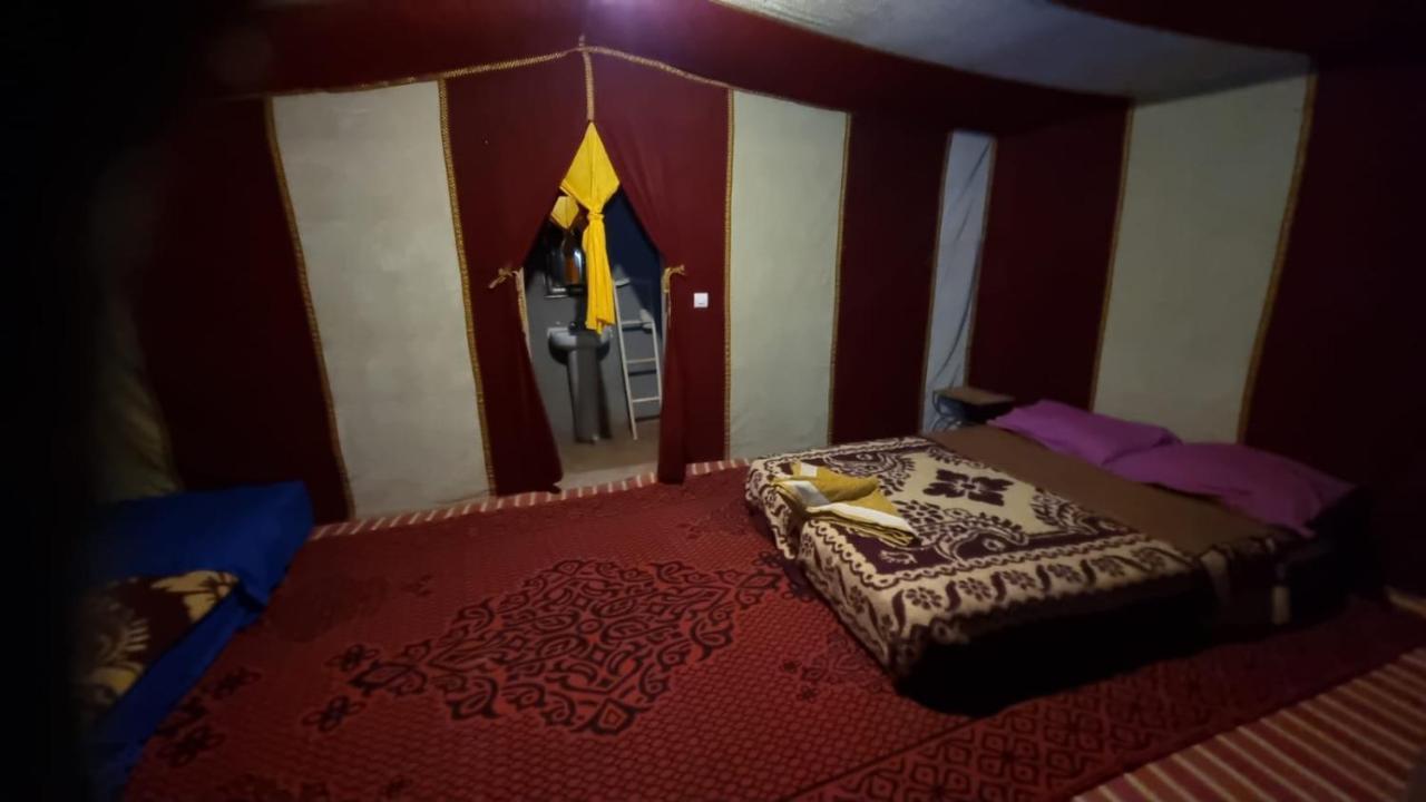Chigaga Luxury Camp Hotel Мхамид Екстериор снимка